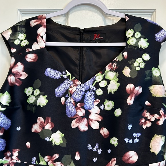 JM Studio by John Meyer NWT AllOccasion or Cocktail Black Floral Dress sz.12 NWT - Picture 7 of 13